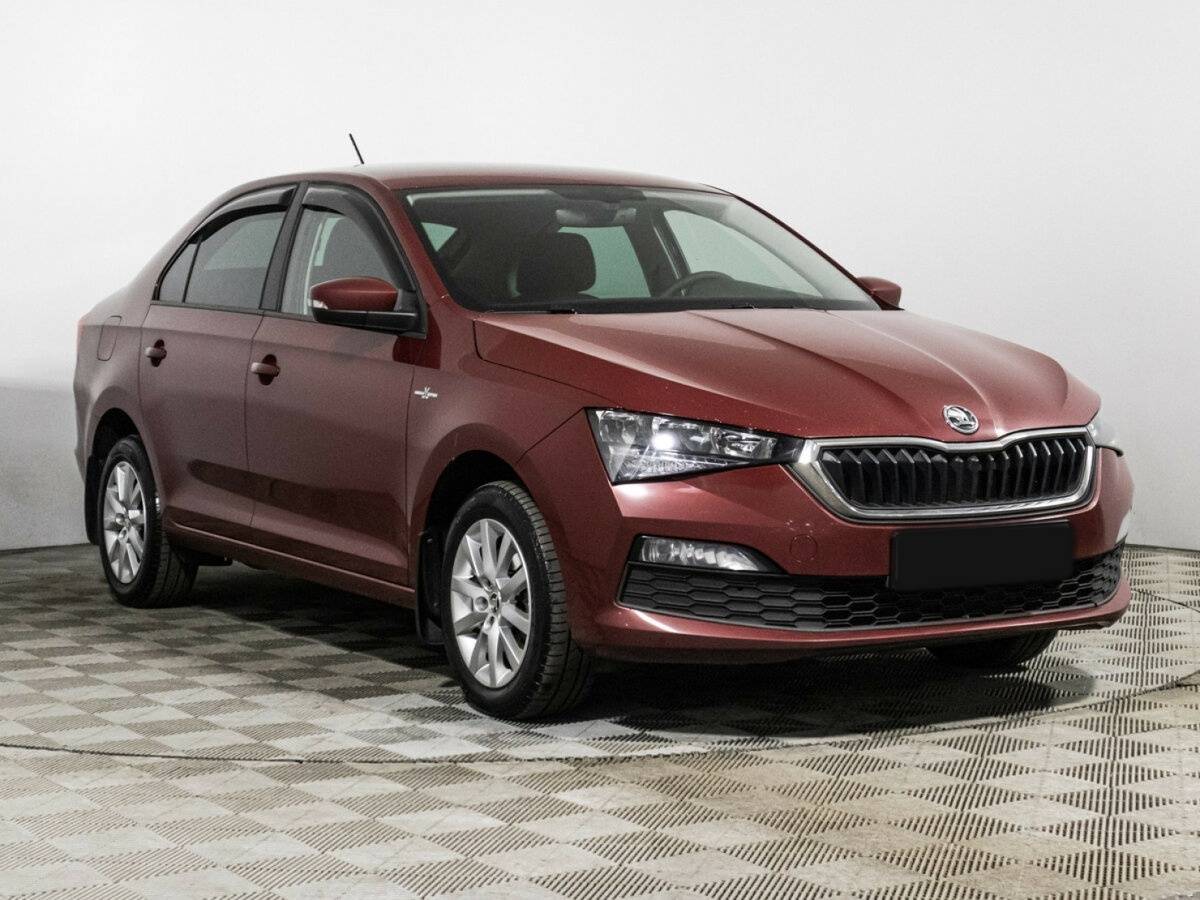 Skoda Rapid с пробегом — 2021 год. Фото: #2