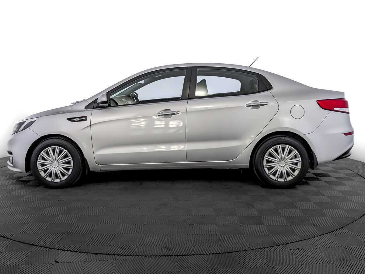 Kia Rio с пробегом — 2016 год. Фото: #7