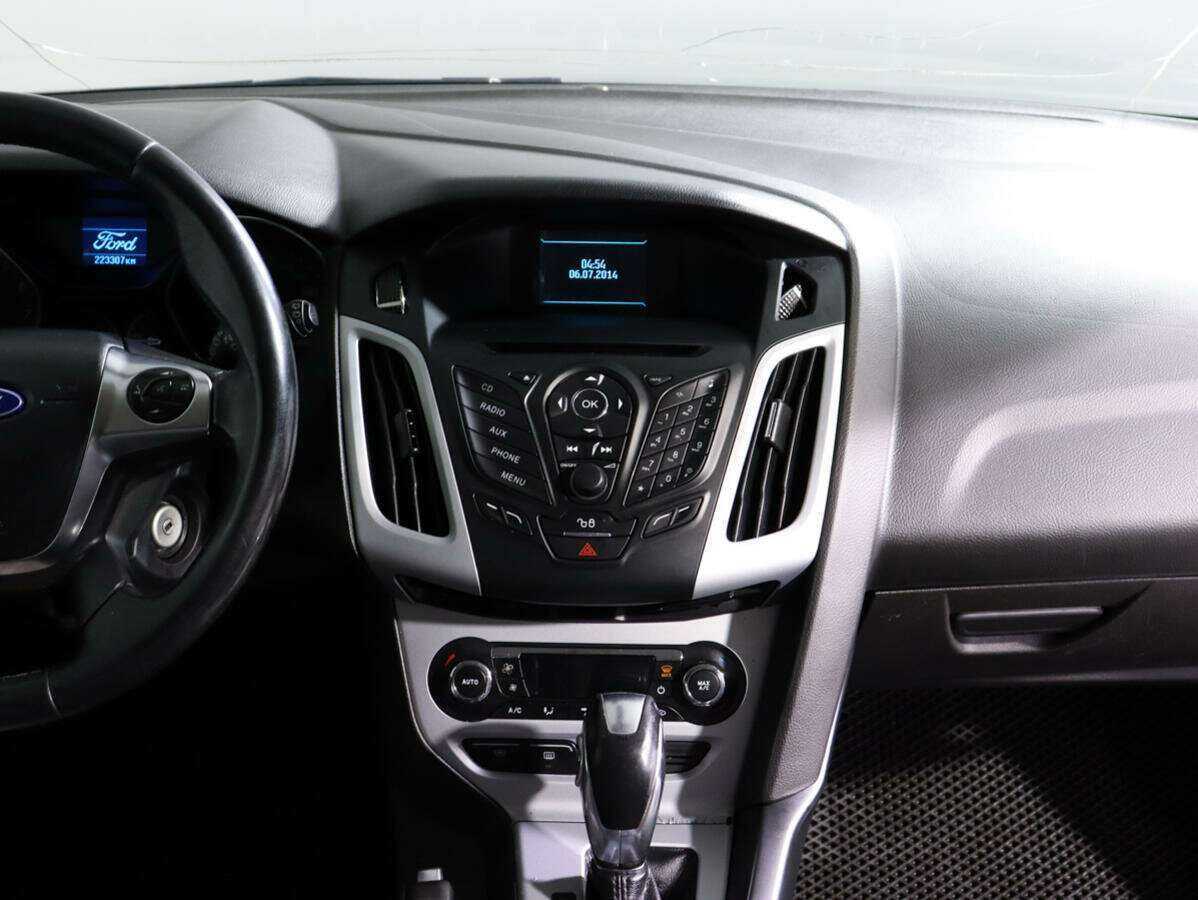 Ford Focus с пробегом — 2014 год. Фото: #11