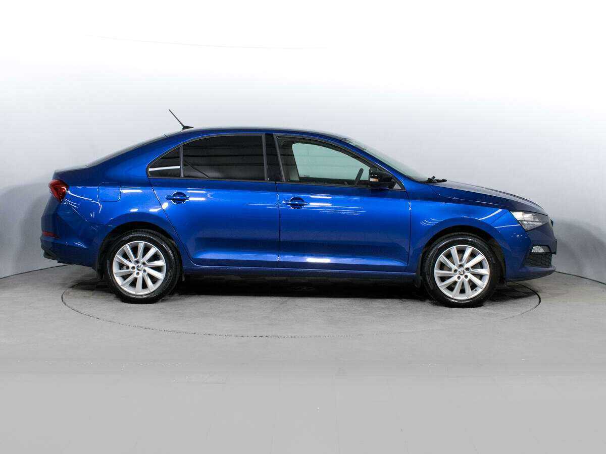 Skoda Rapid с пробегом — 2020 год. Фото: #3