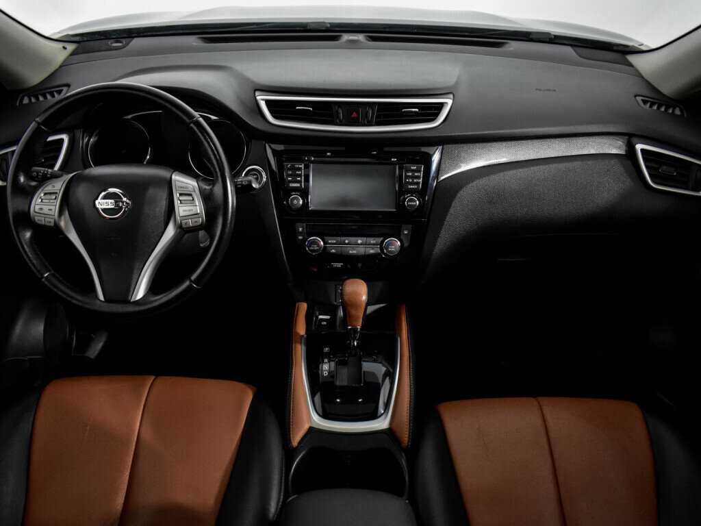 Nissan X-Trail с пробегом — 2015 год. Фото: #12