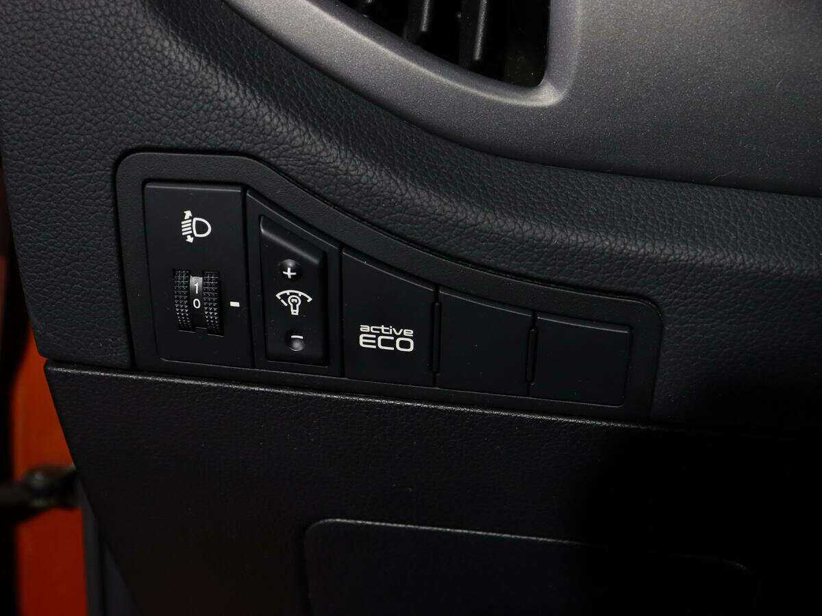 Kia Sportage с пробегом — 2013 год. Фото: #12