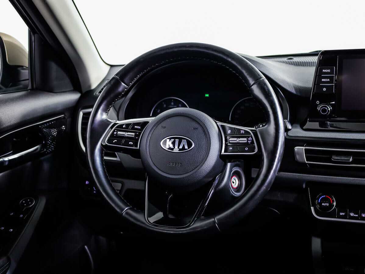 Kia Seltos с пробегом — 2020 год. Фото: #9