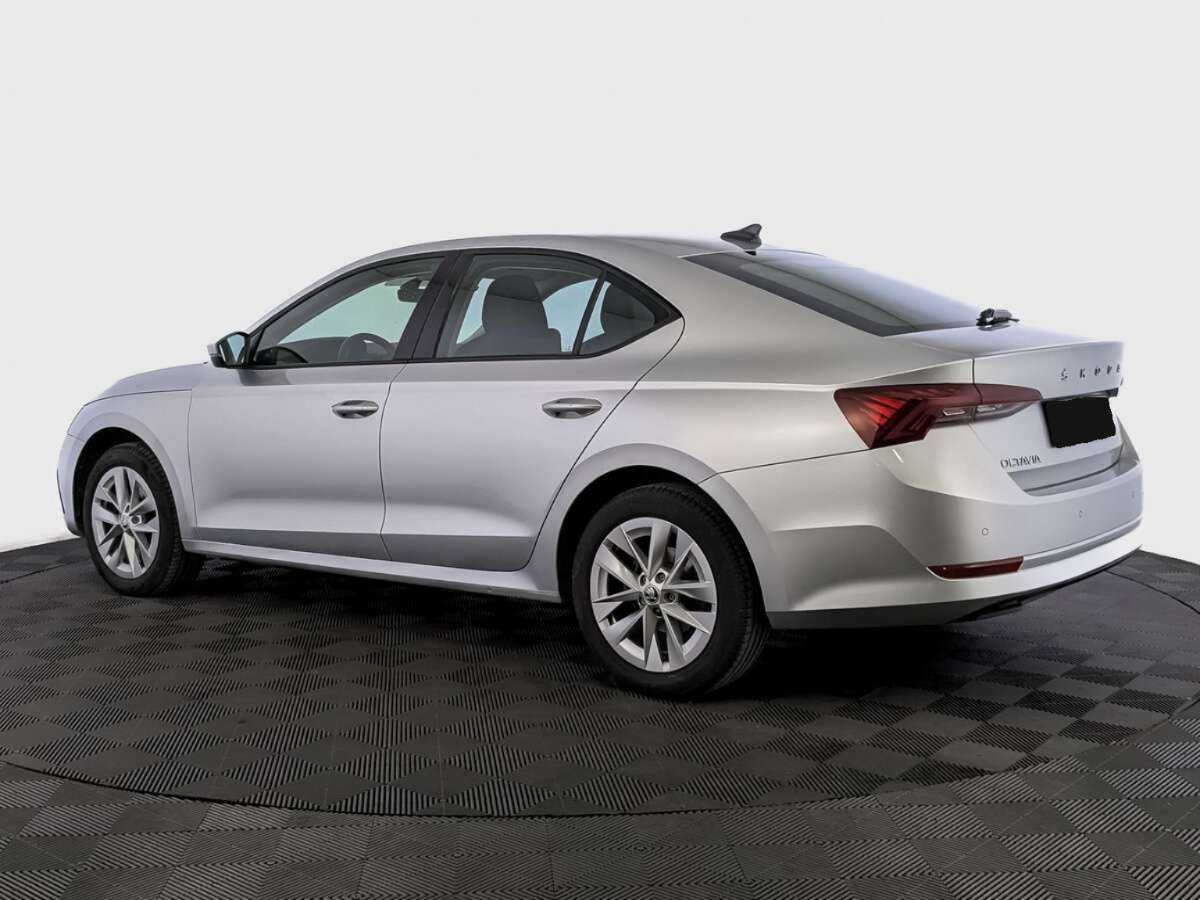 Skoda Octavia с пробегом — 2021 год. Фото: #5