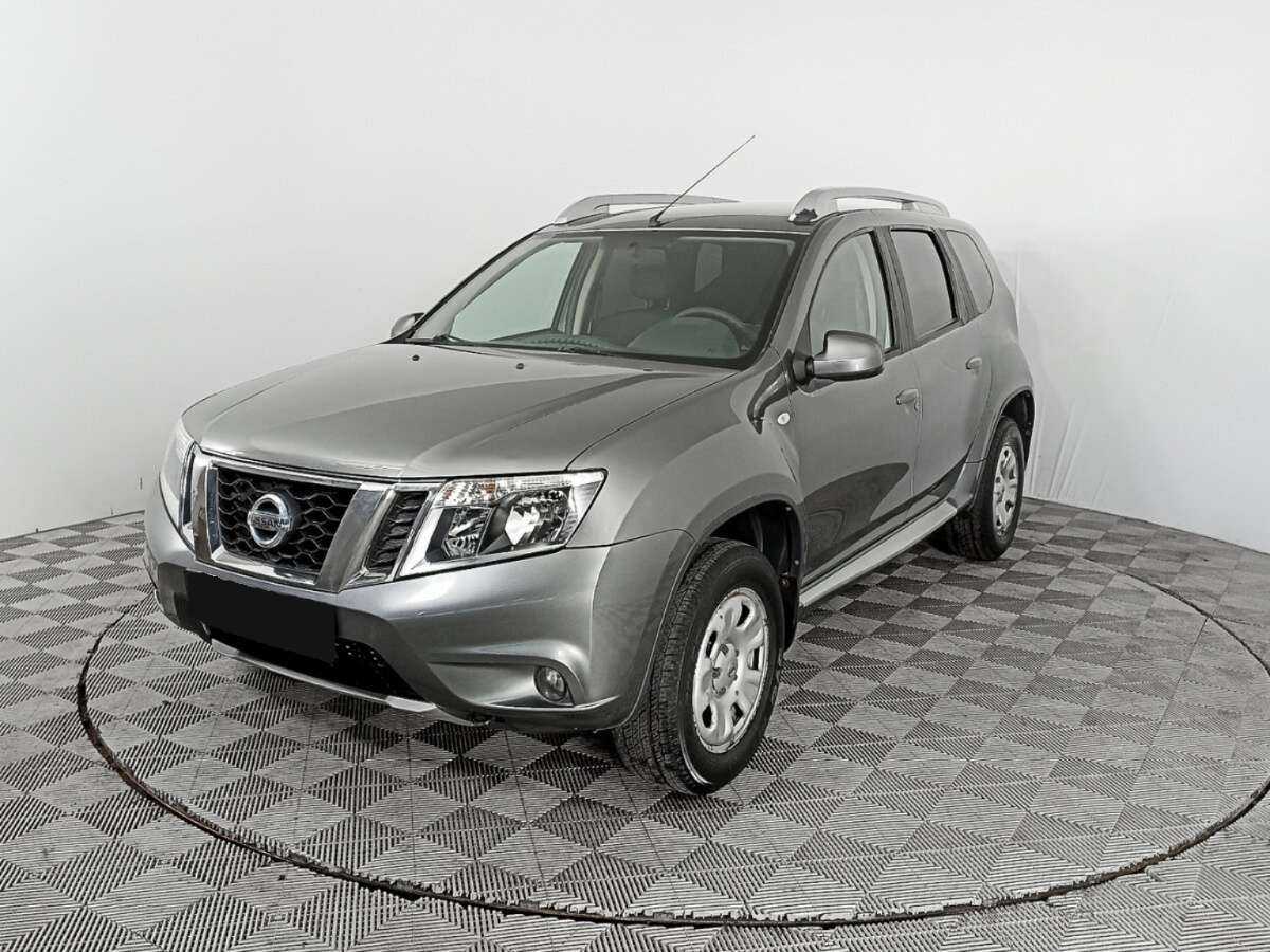 Nissan Terrano с пробегом — 2016 год. Фото: #0