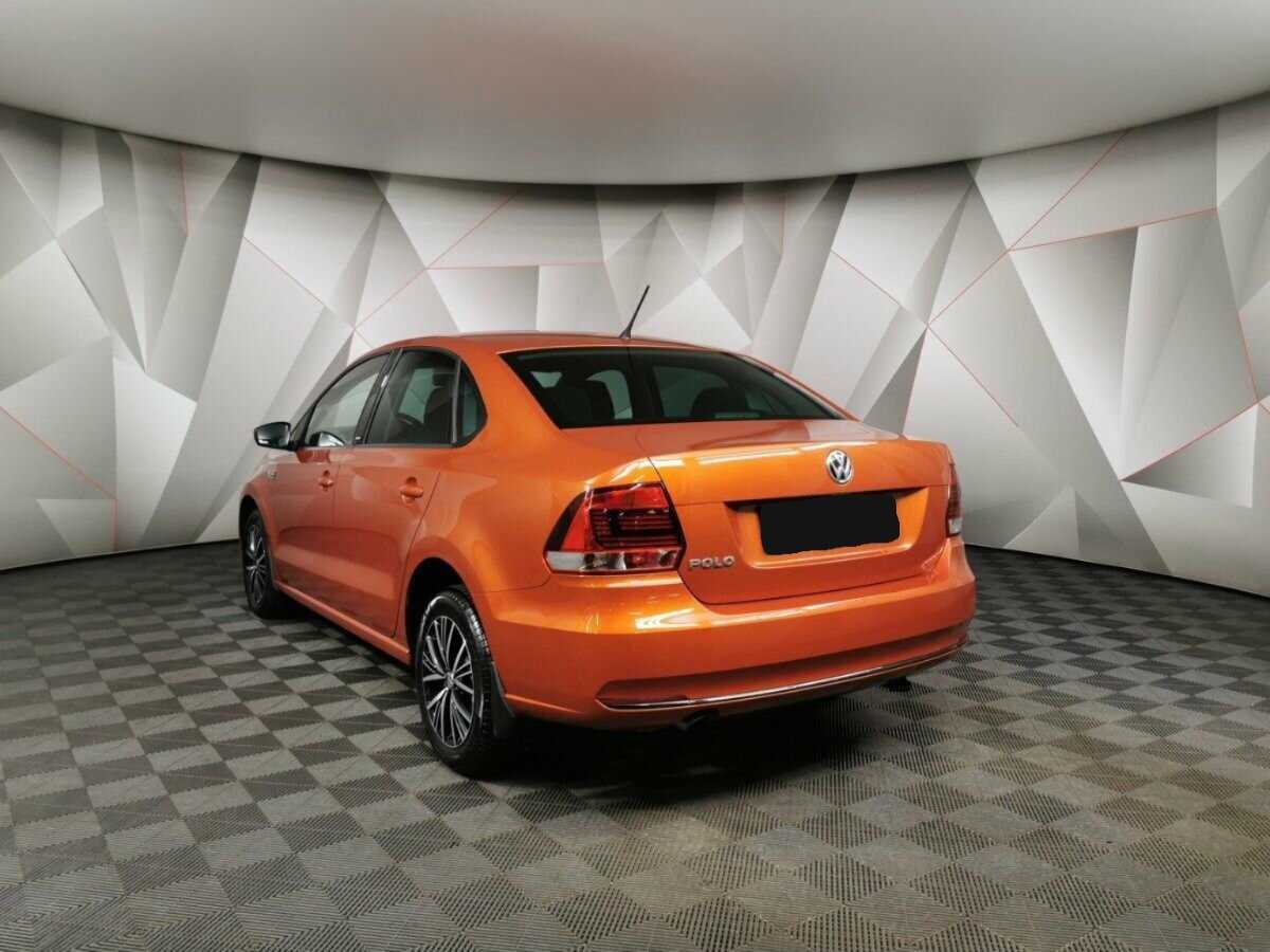 Volkswagen Polo с пробегом — 2016 год. Фото: #3