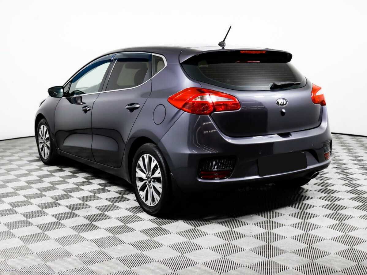 Kia Ceed с пробегом — 2015 год. Фото: #6