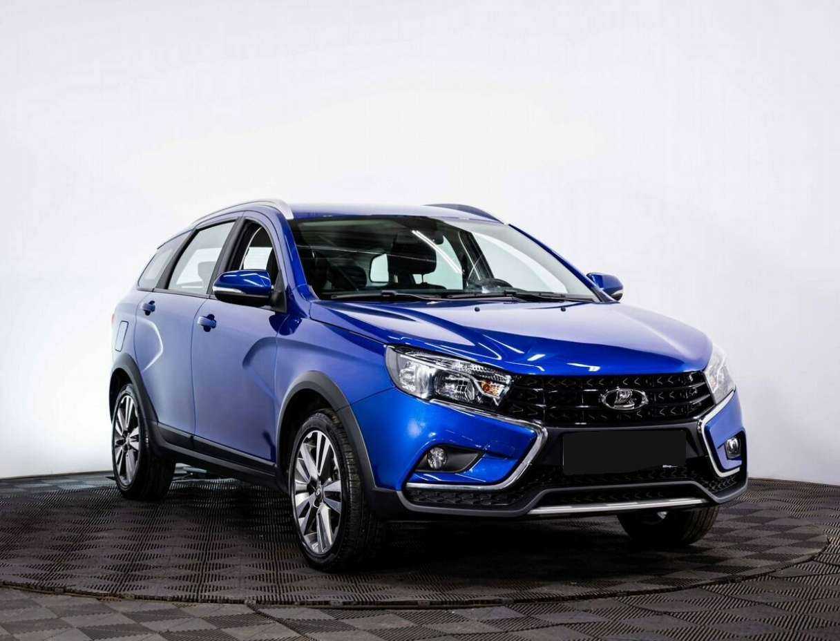 Lada (ВАЗ) Vesta с пробегом — 2021 год. Фото: #2