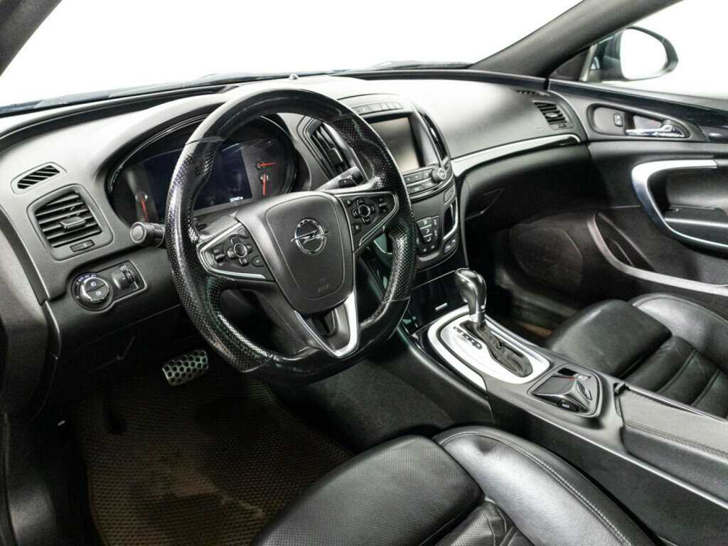 Opel Insignia с пробегом — 2014 год. Фото: #10
