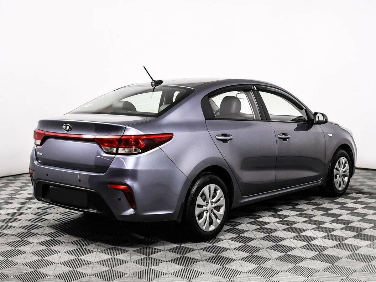 Kia Rio с пробегом — 2017 год. Фото: #4