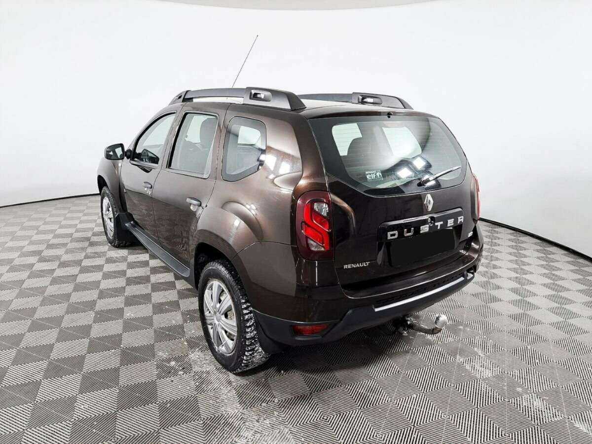Renault Duster с пробегом — 2018 год. Фото: #6