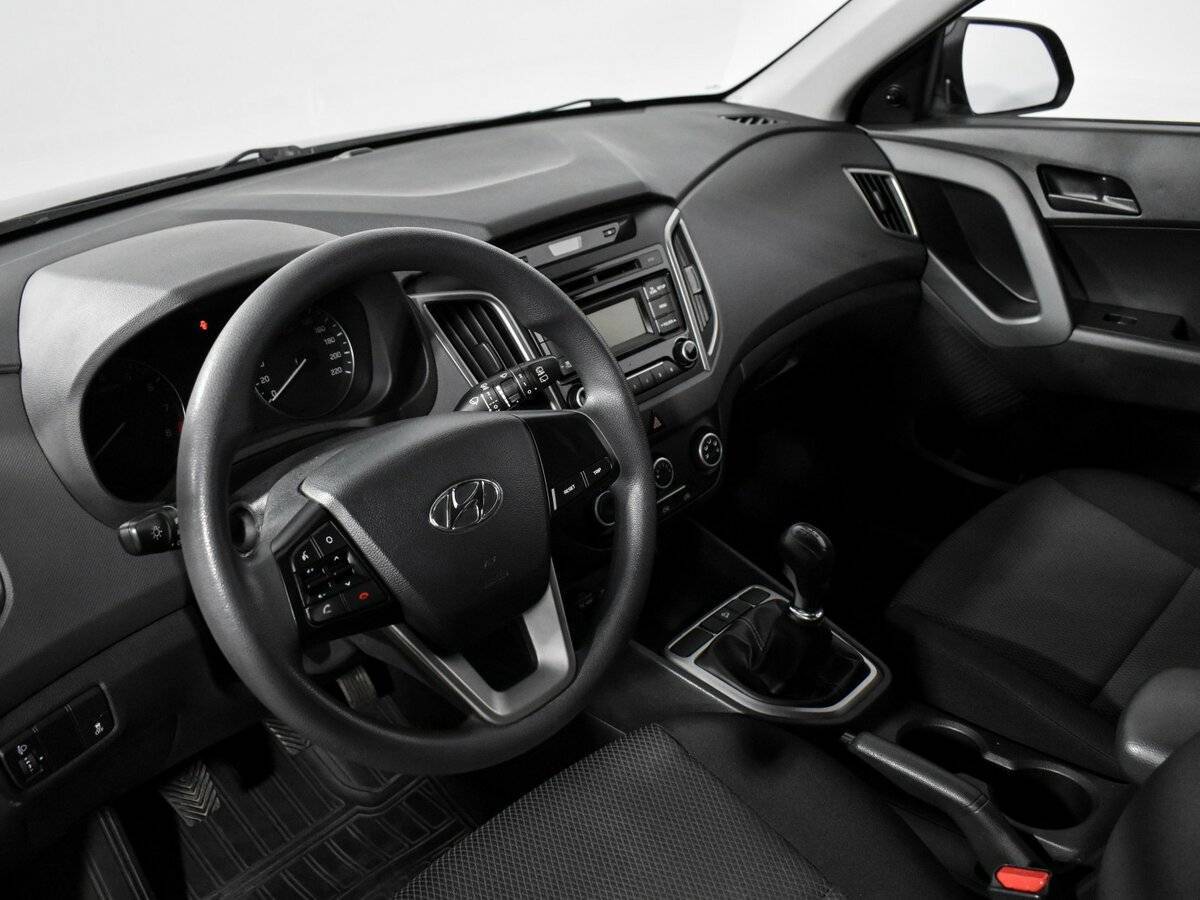 Hyundai Creta с пробегом — 2016 год. Фото: #8