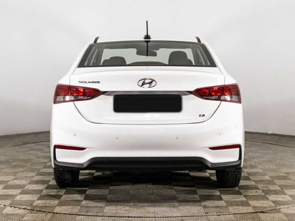 Hyundai Solaris с пробегом — 2017 год. Фото: #5