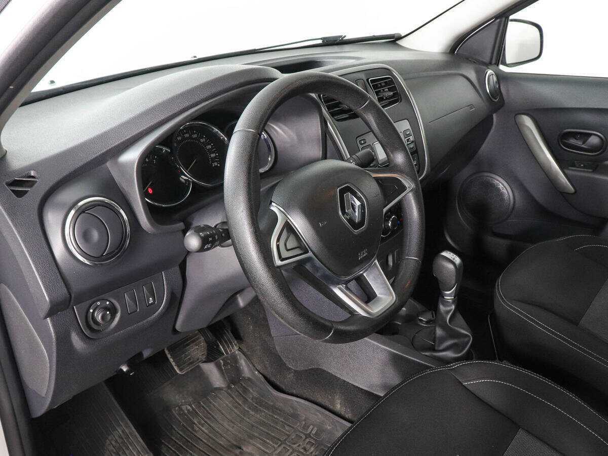 Renault Logan с пробегом — 2022 год. Фото: #8