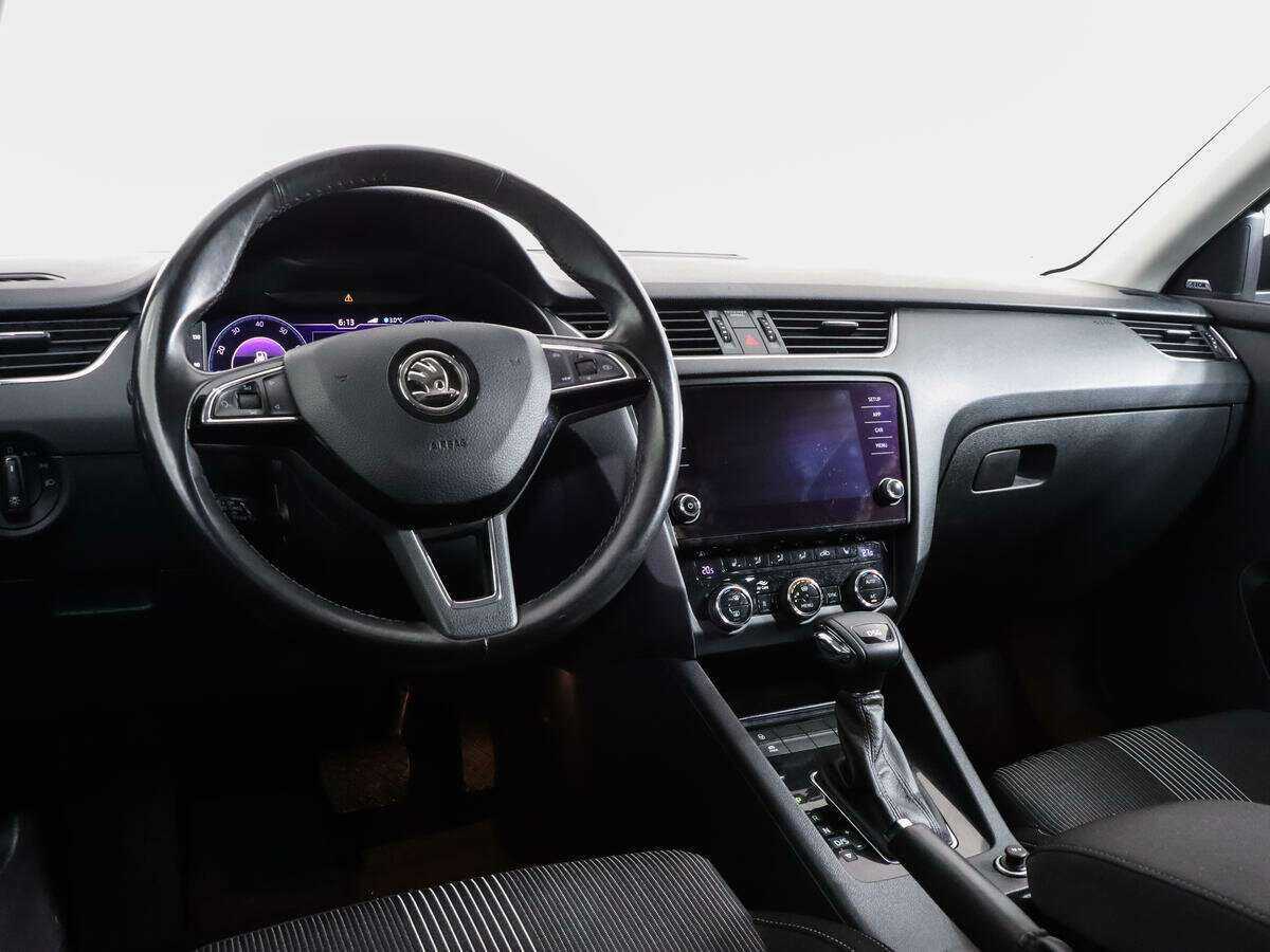 Skoda Octavia с пробегом — 2020 год. Фото: #8