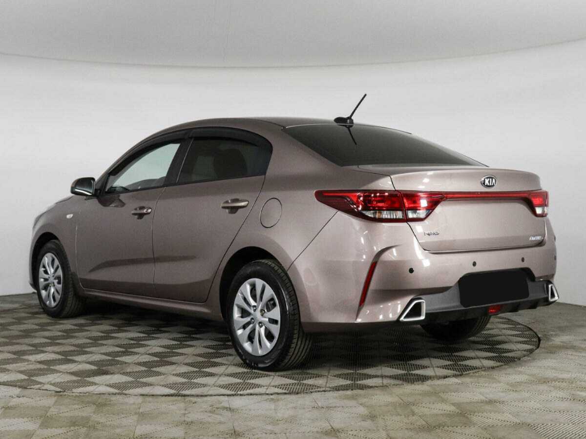 Kia Rio с пробегом — 2020 год. Фото: #6