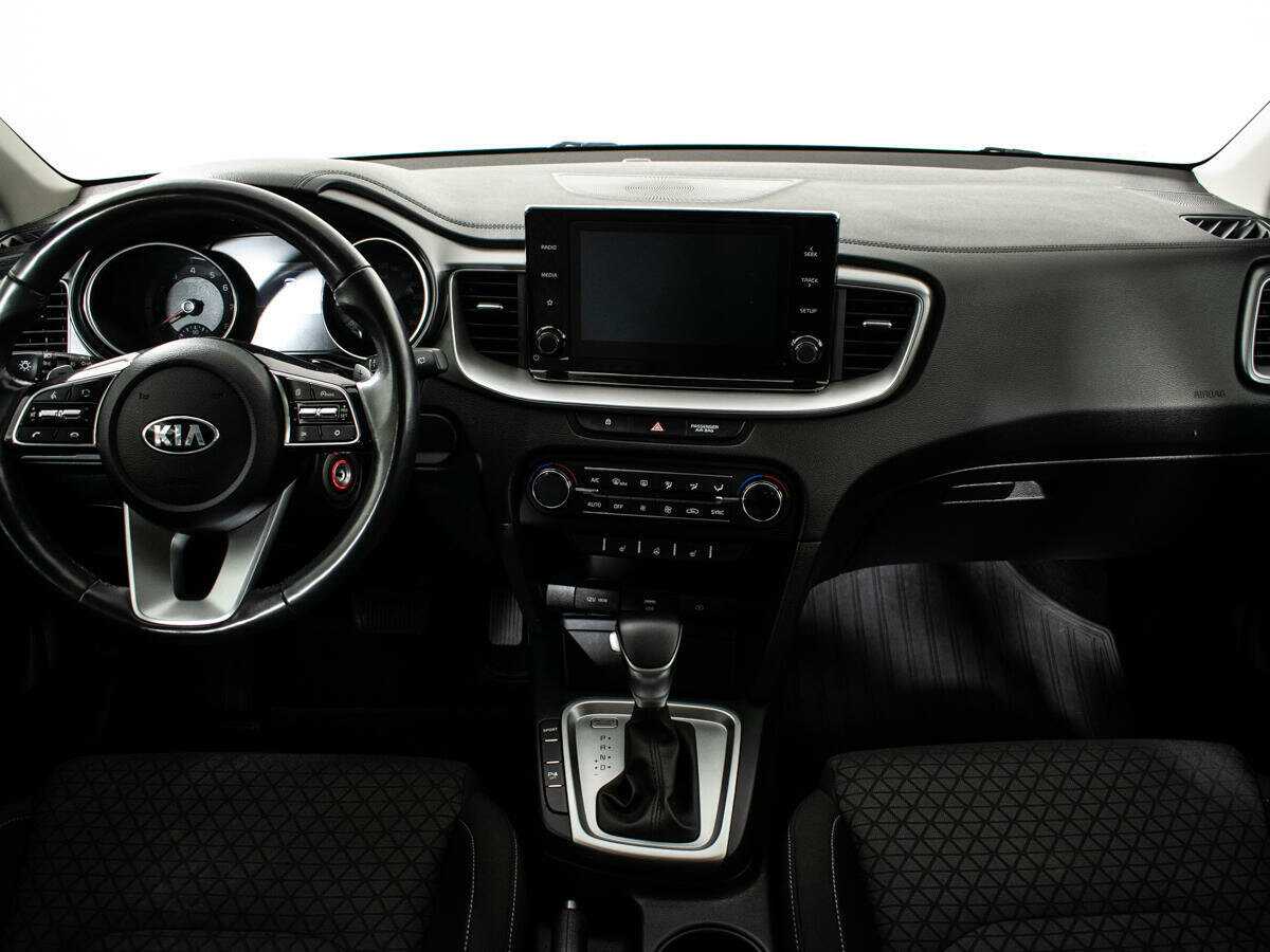 Kia XCeed с пробегом — 2020 год. Фото: #11