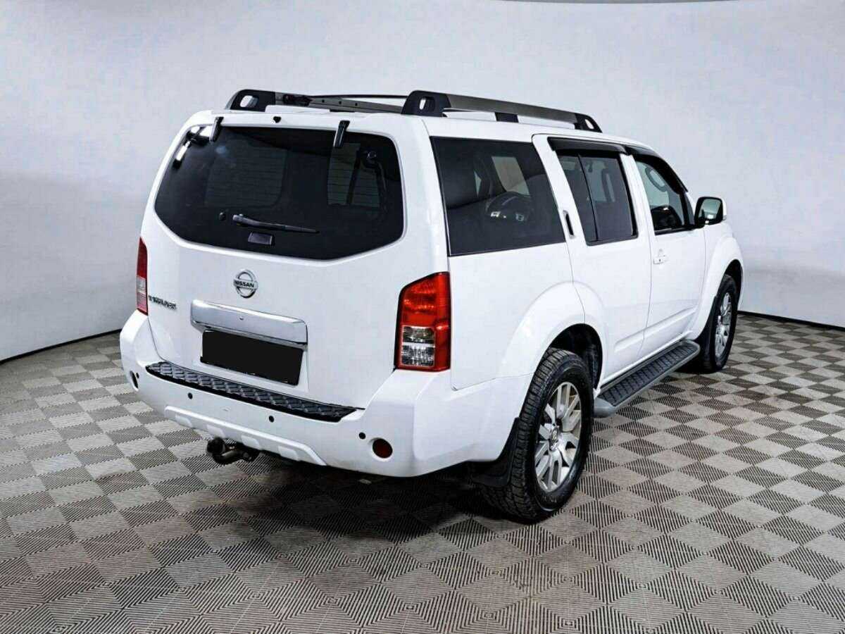 Nissan Pathfinder с пробегом — 2014 год. Фото: #4