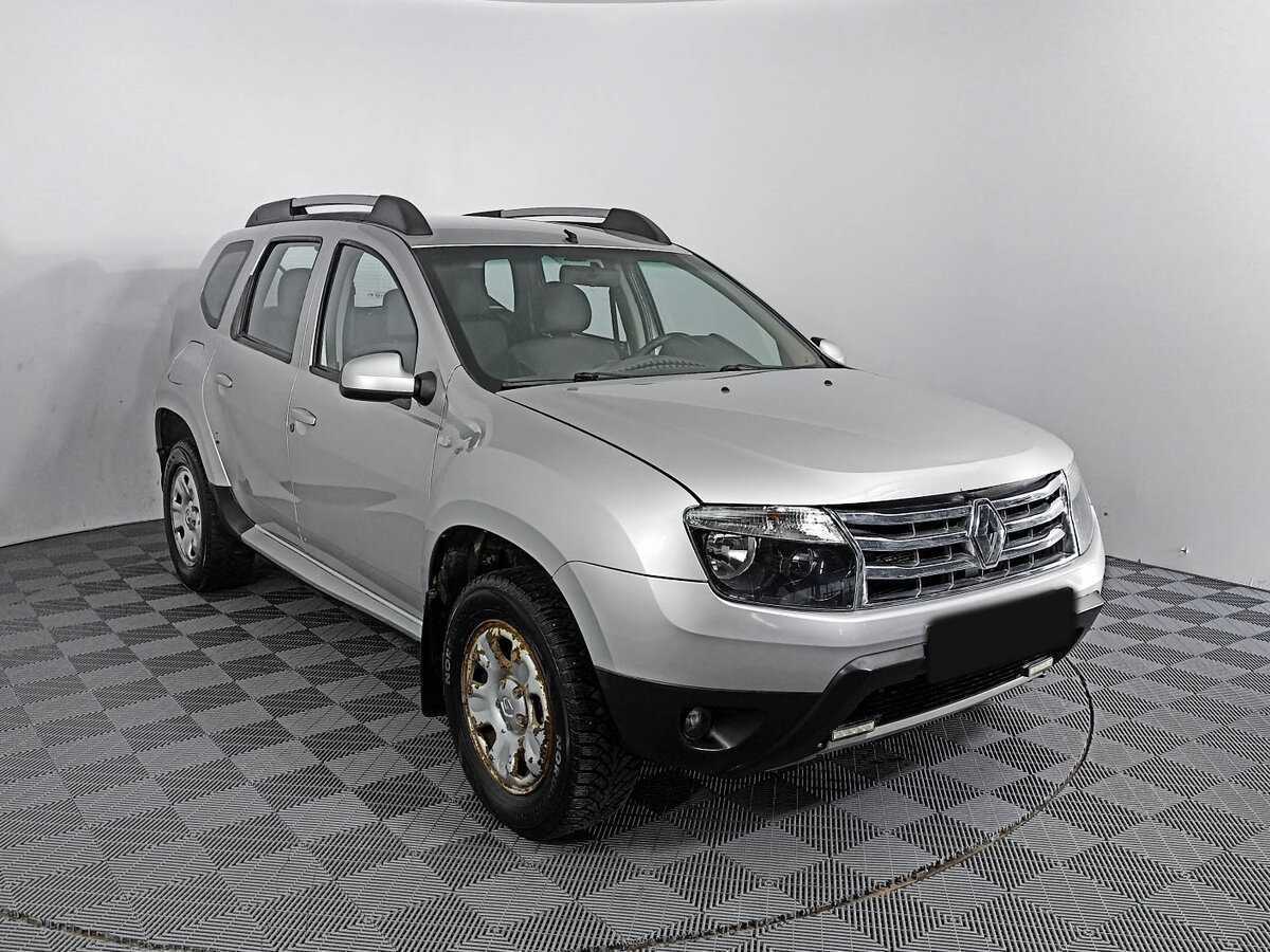 Renault Duster с пробегом — 2013 год. Фото: #2