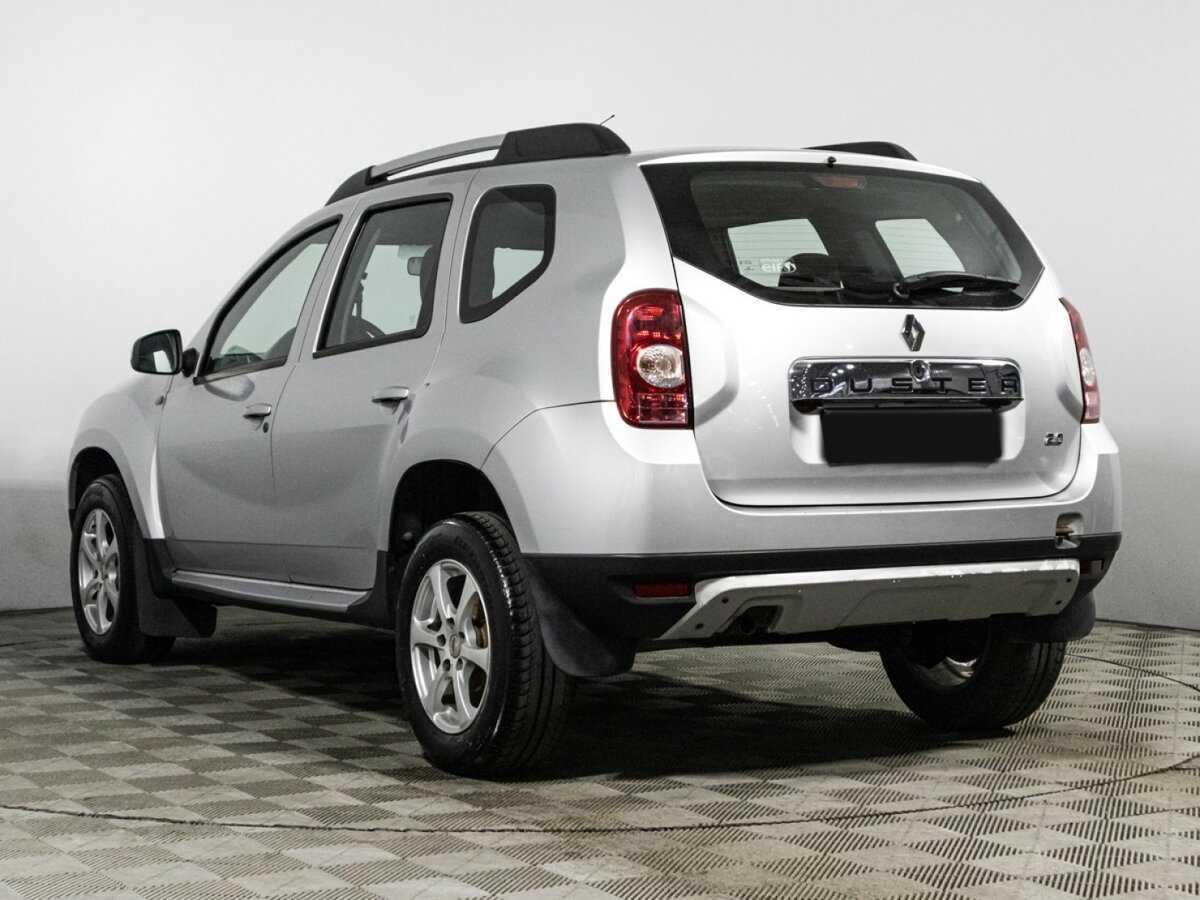 Renault Duster с пробегом — 2013 год. Фото: #6