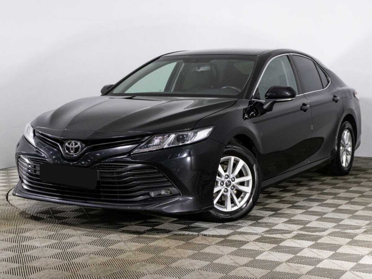 Toyota Camry с пробегом — 2018 год. Фото: #0
