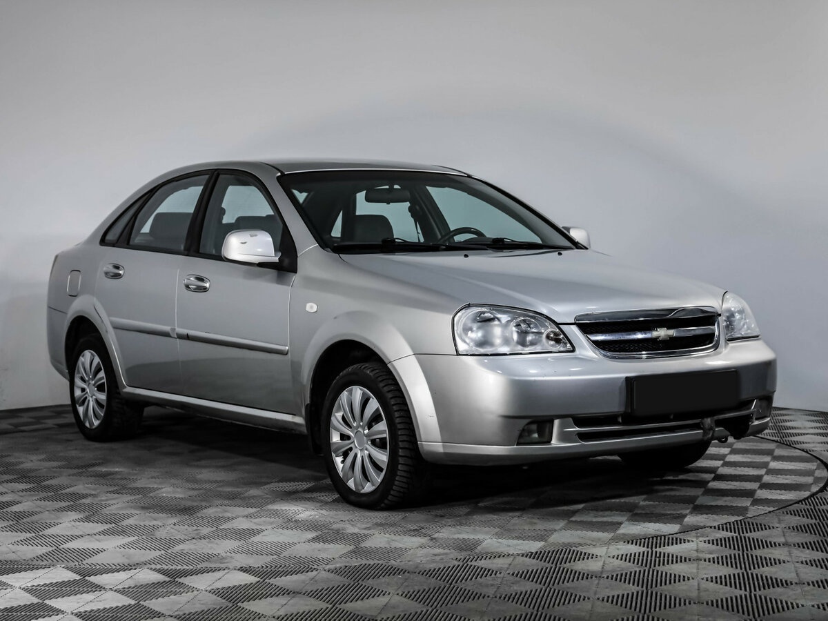 Chevrolet Lacetti с пробегом — 2012 год. Фото: #2