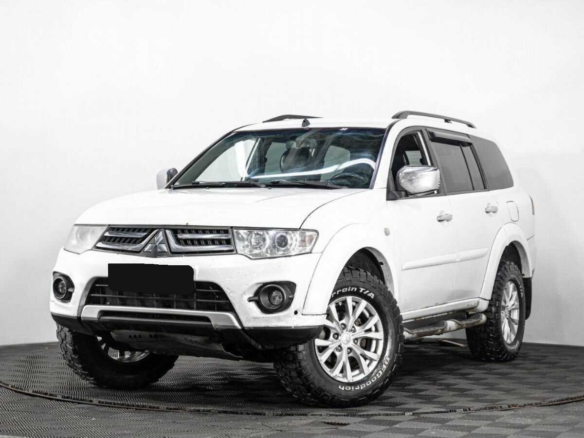 Mitsubishi Pajero Sport с пробегом — 2014 год. Посмотреть фото