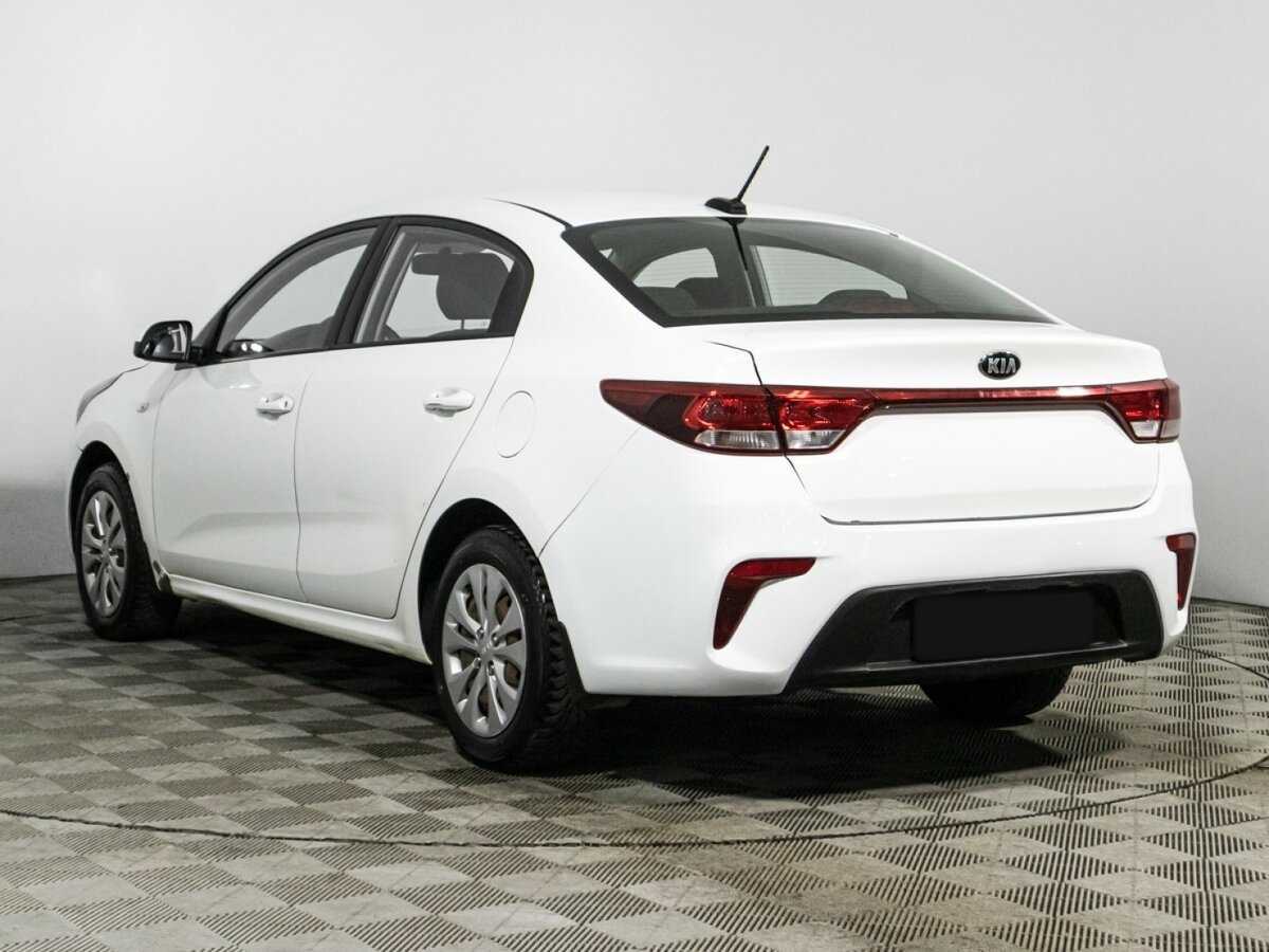 Kia Rio с пробегом — 2018 год. Фото: #6