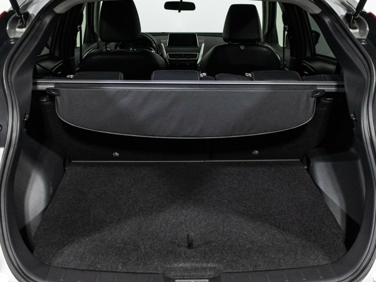 Mitsubishi Eclipse Cross с пробегом — 2018 год. Фото: #19