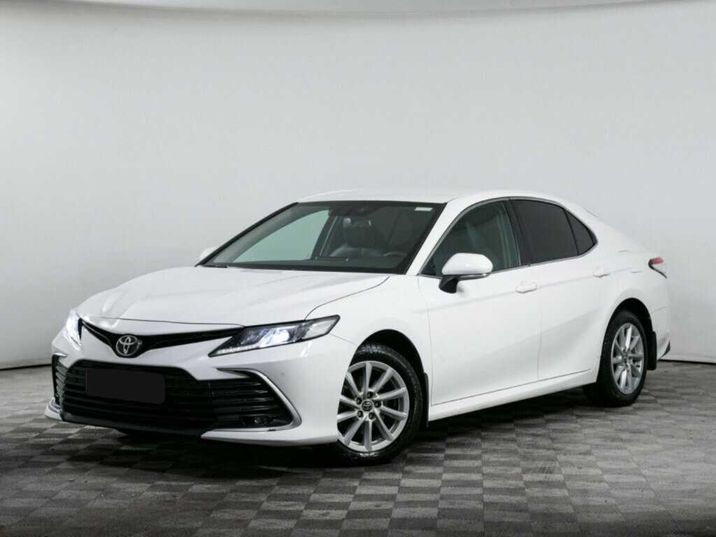 Toyota Camry с пробегом — 2021 год. Фото: #0