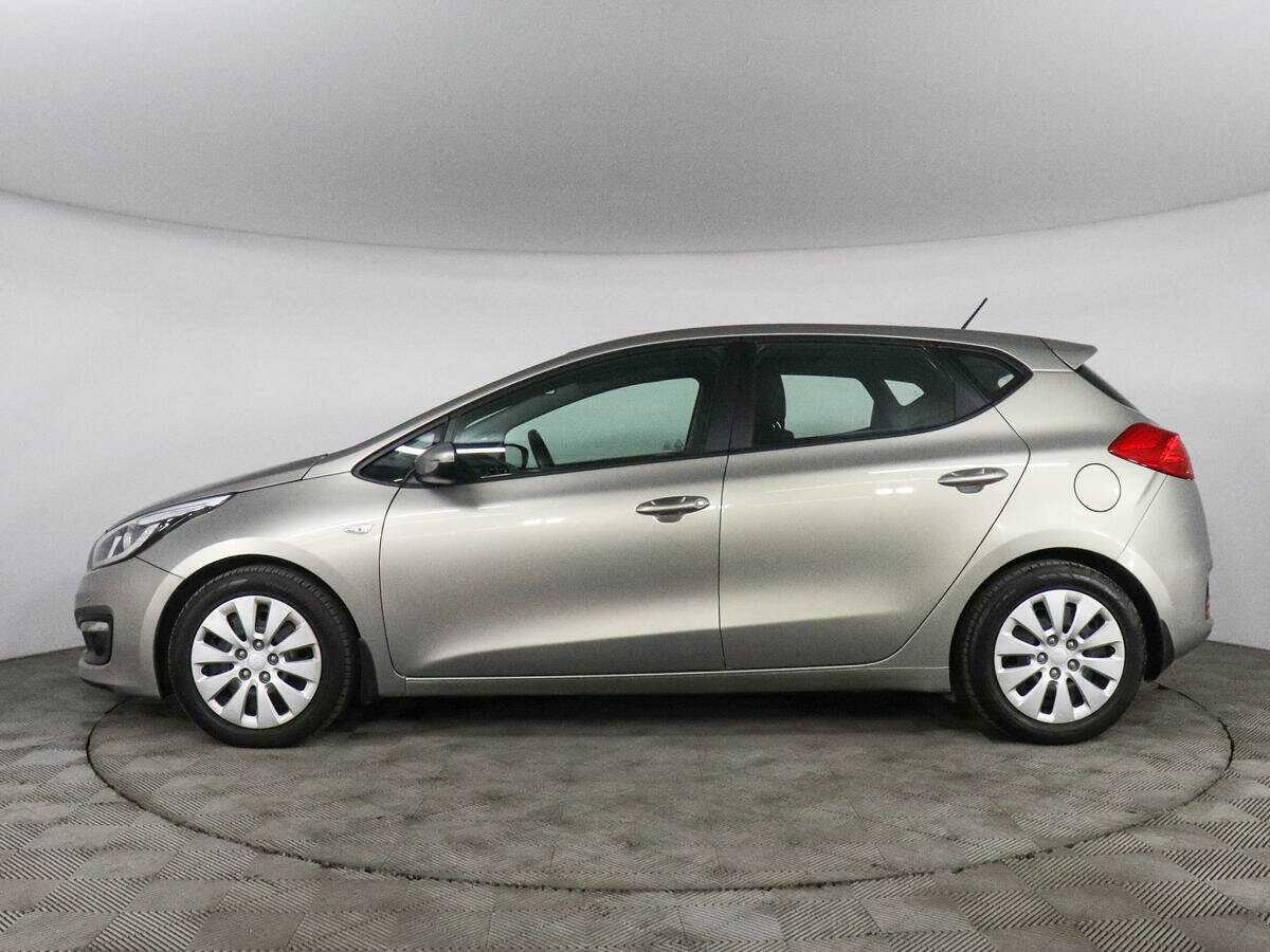 Kia Ceed с пробегом — 2016 год. Фото: #7