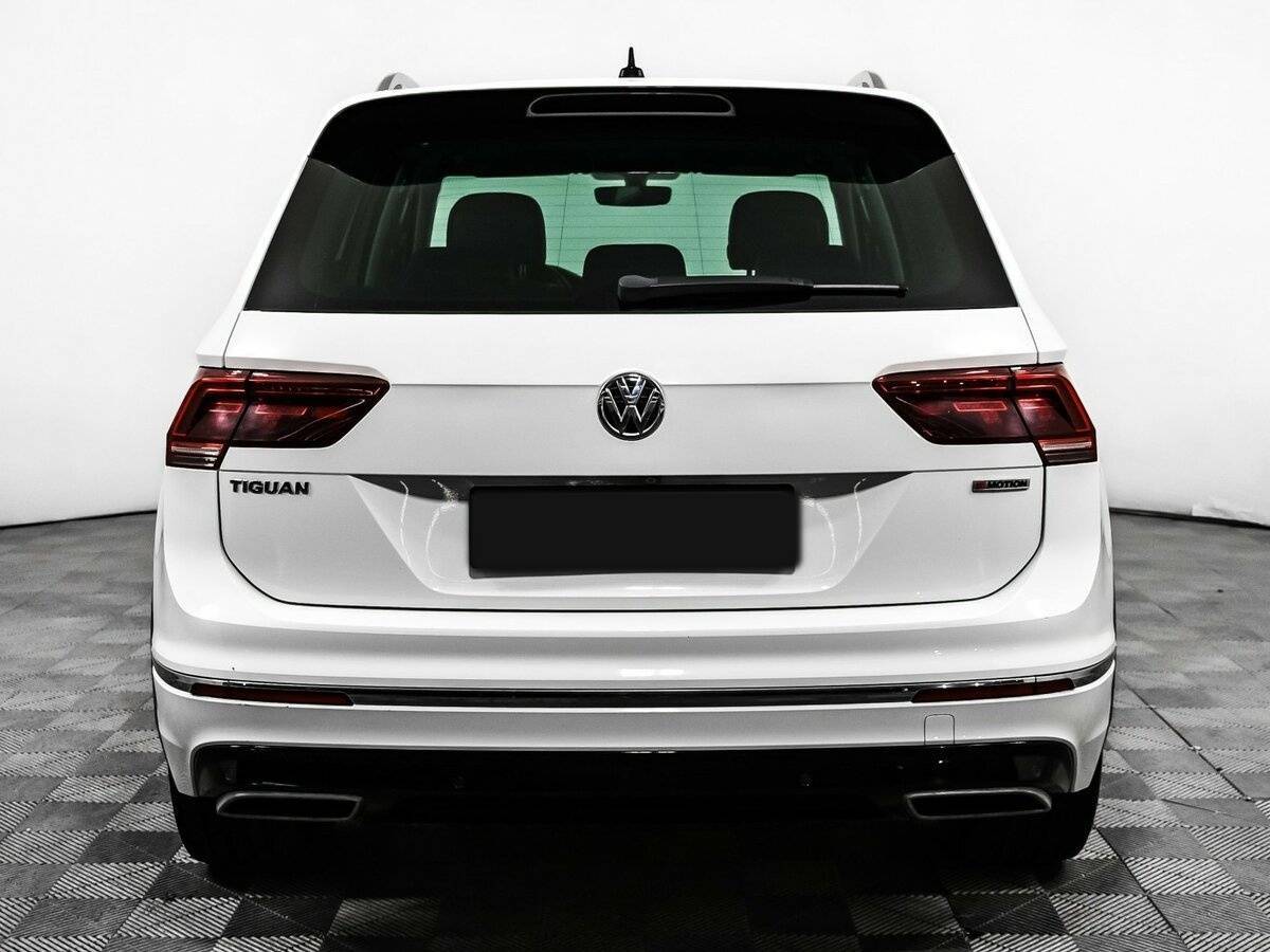 Volkswagen Tiguan с пробегом — 2018 год. Фото: #5