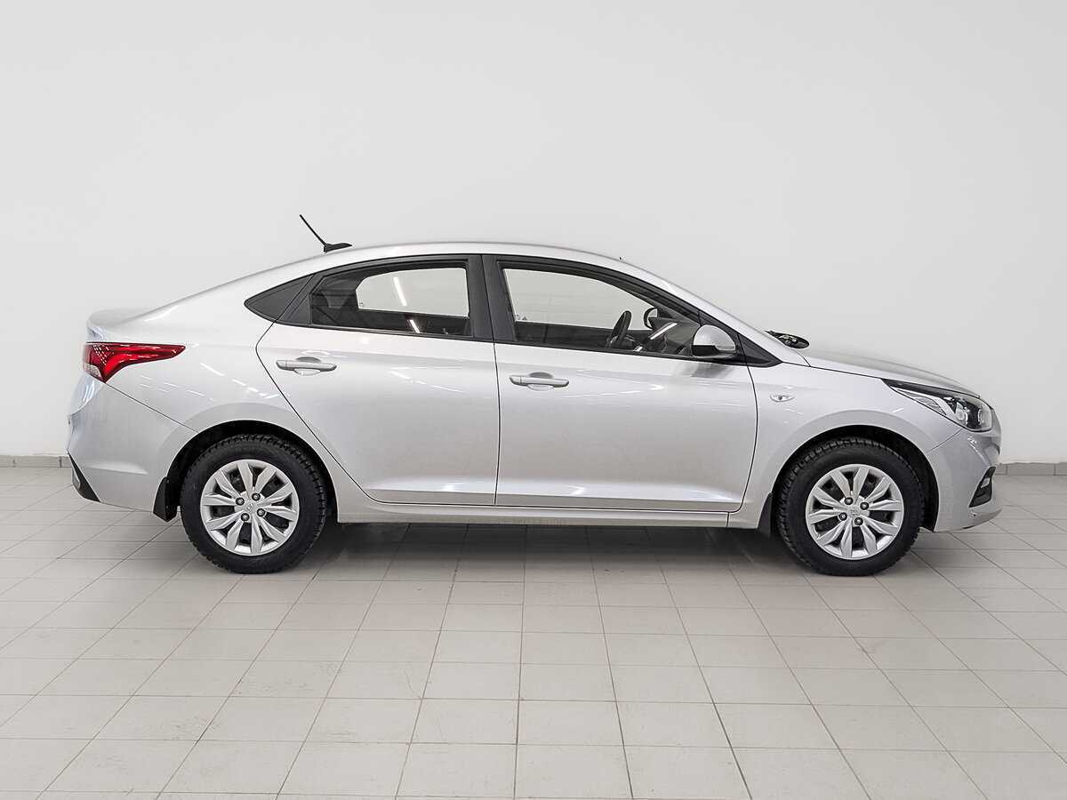 Hyundai Solaris с пробегом — 2018 год. Фото: #3