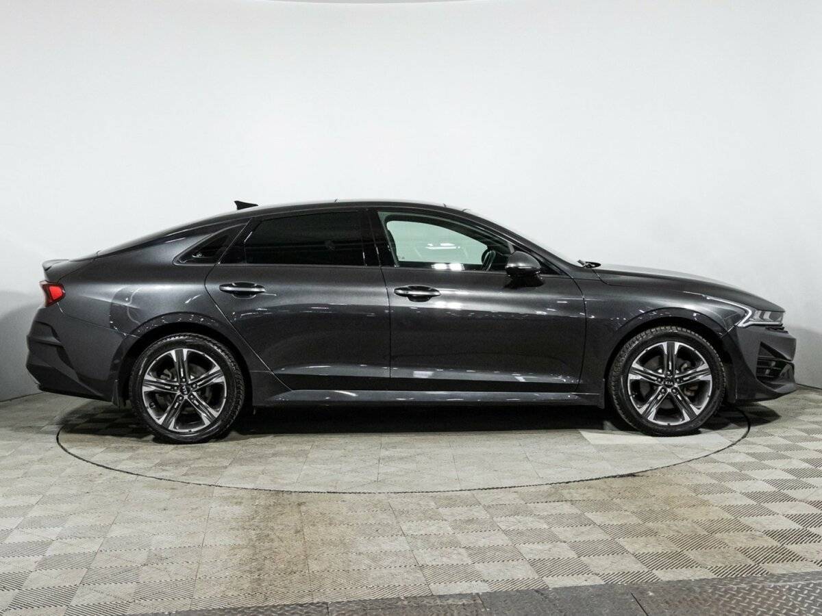 Kia K5 с пробегом — 2021 год. Фото: #3