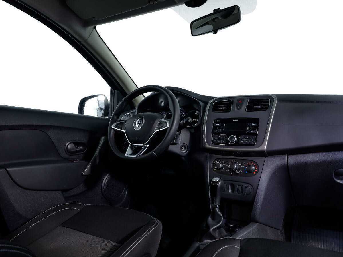 Renault Sandero с пробегом — 2020 год. Фото: #7