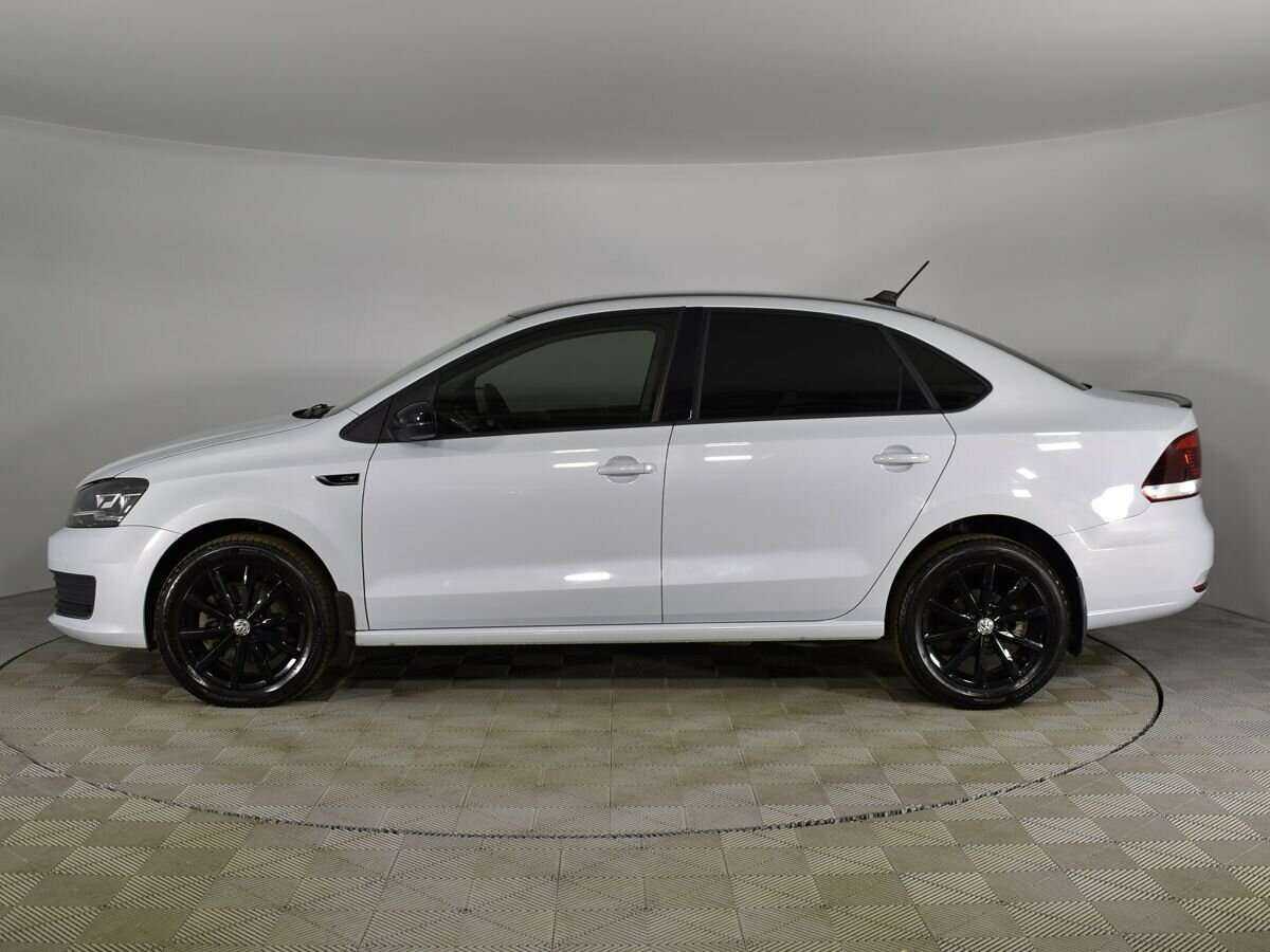 Volkswagen Polo с пробегом — 2019 год. Фото: #5
