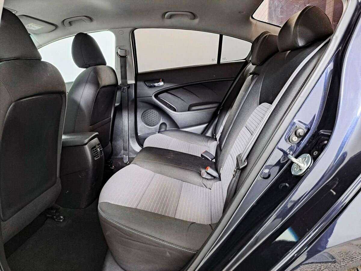 Kia Cerato с пробегом — 2019 год. Фото: #8