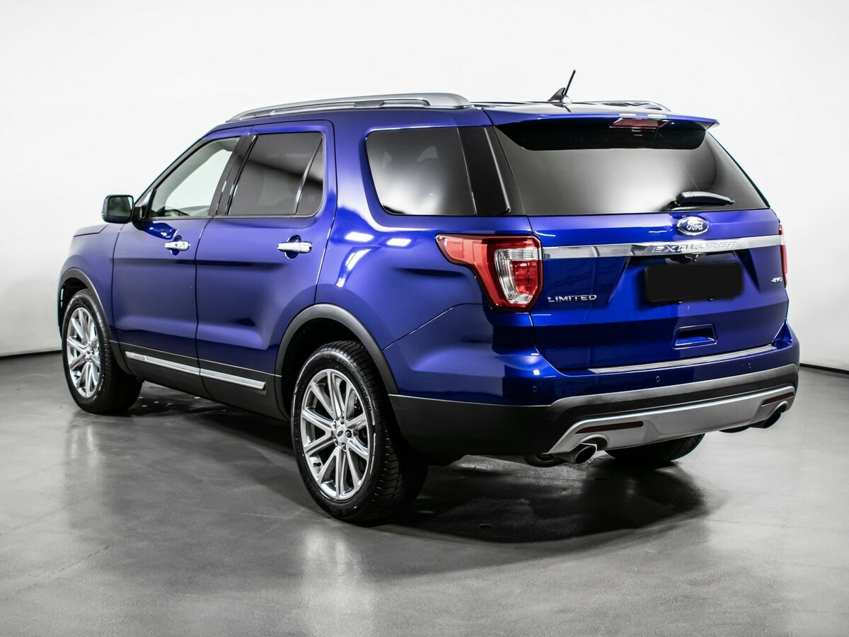 Ford Explorer с пробегом — 2017 год. Фото: #6