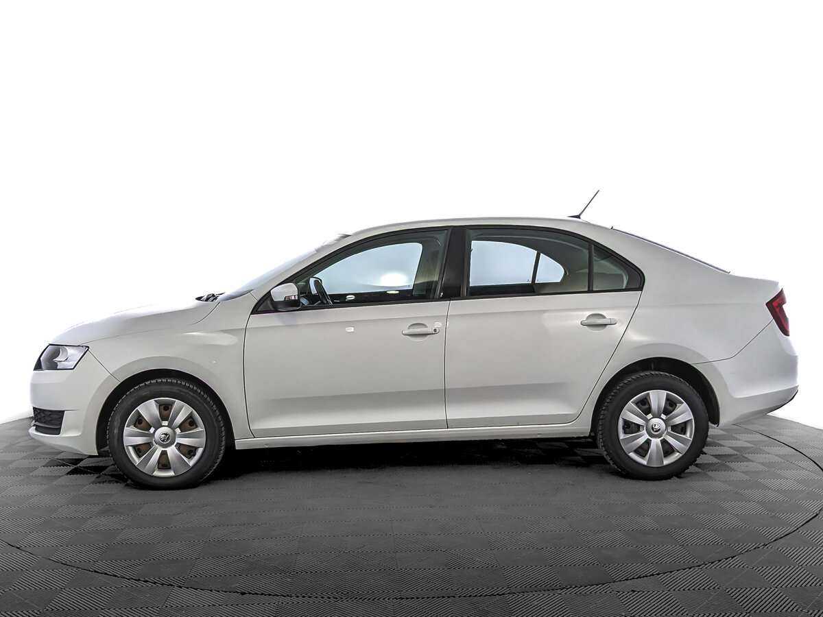Skoda Rapid с пробегом — 2018 год. Фото: #7
