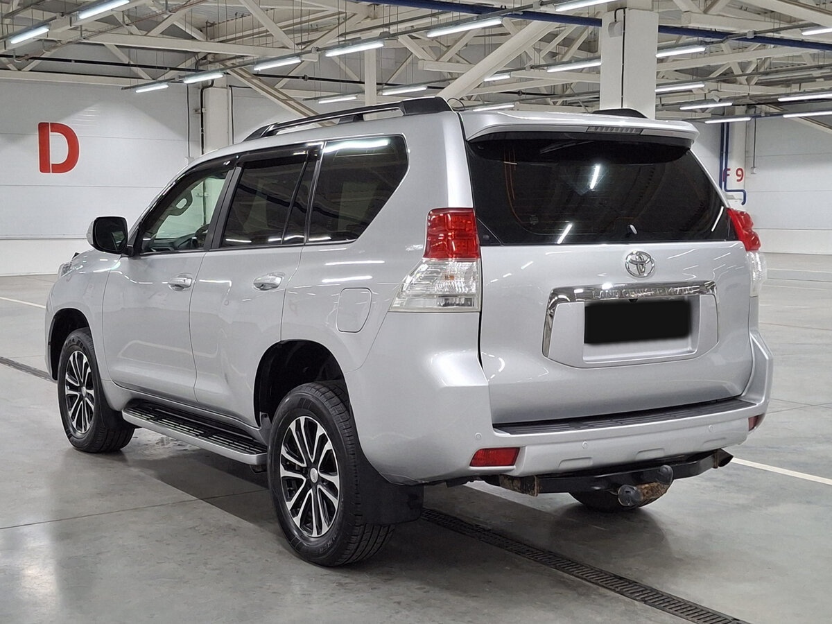 Toyota Land Cruiser Prado с пробегом — 2012 год. Фото: #6