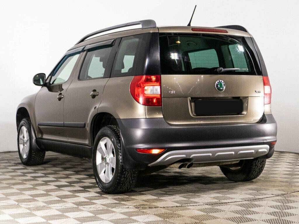 Skoda Yeti с пробегом — 2013 год. Фото: #6