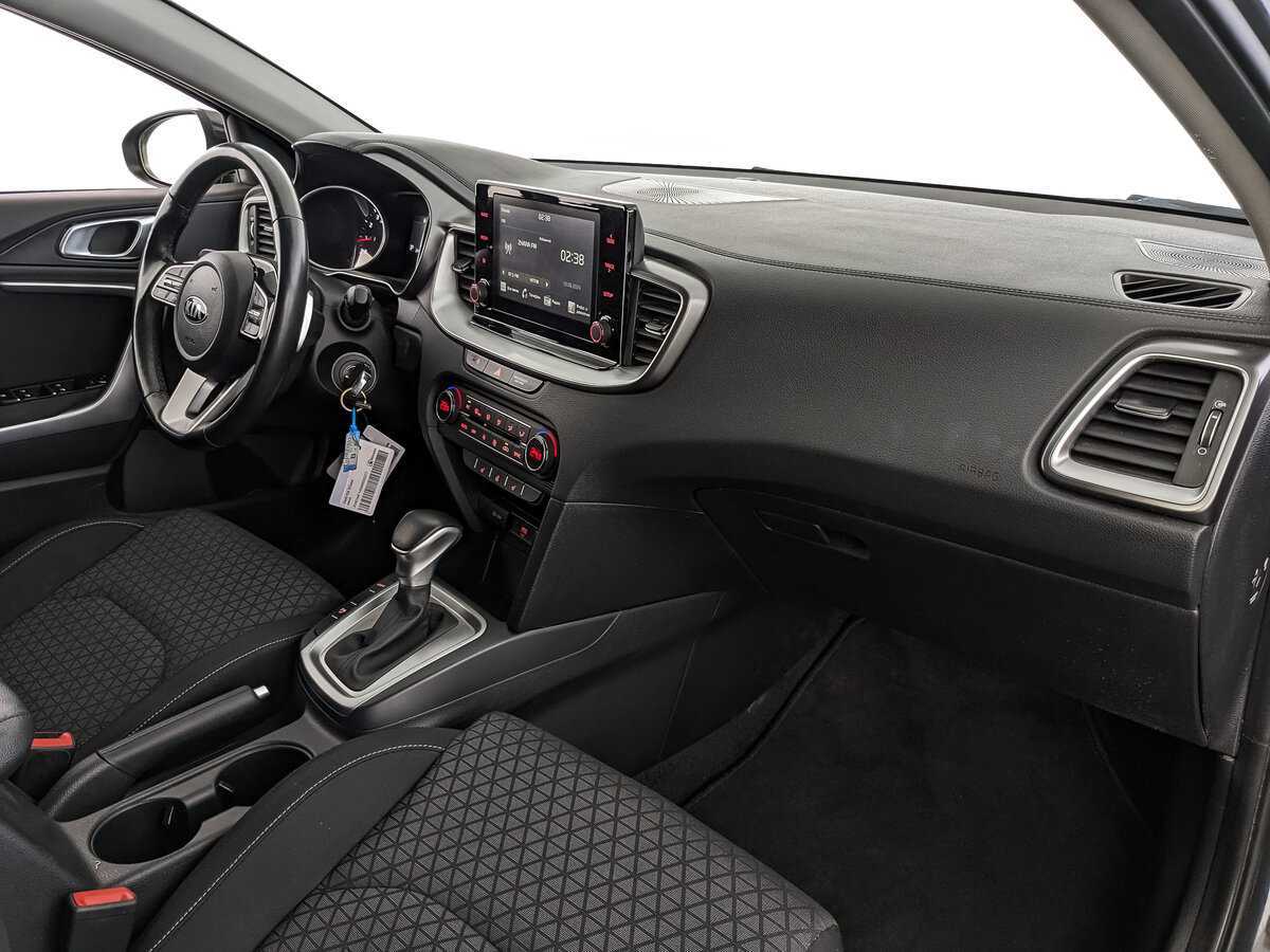 Kia XCeed с пробегом — 2021 год. Фото: #8