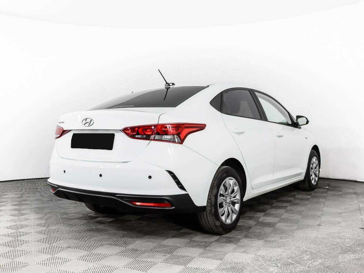 Hyundai Solaris с пробегом — 2020 год. Фото: #4