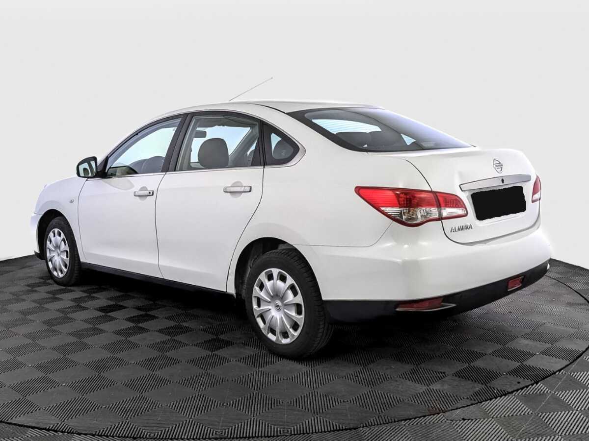 Nissan Almera с пробегом — 2015 год. Фото: #6