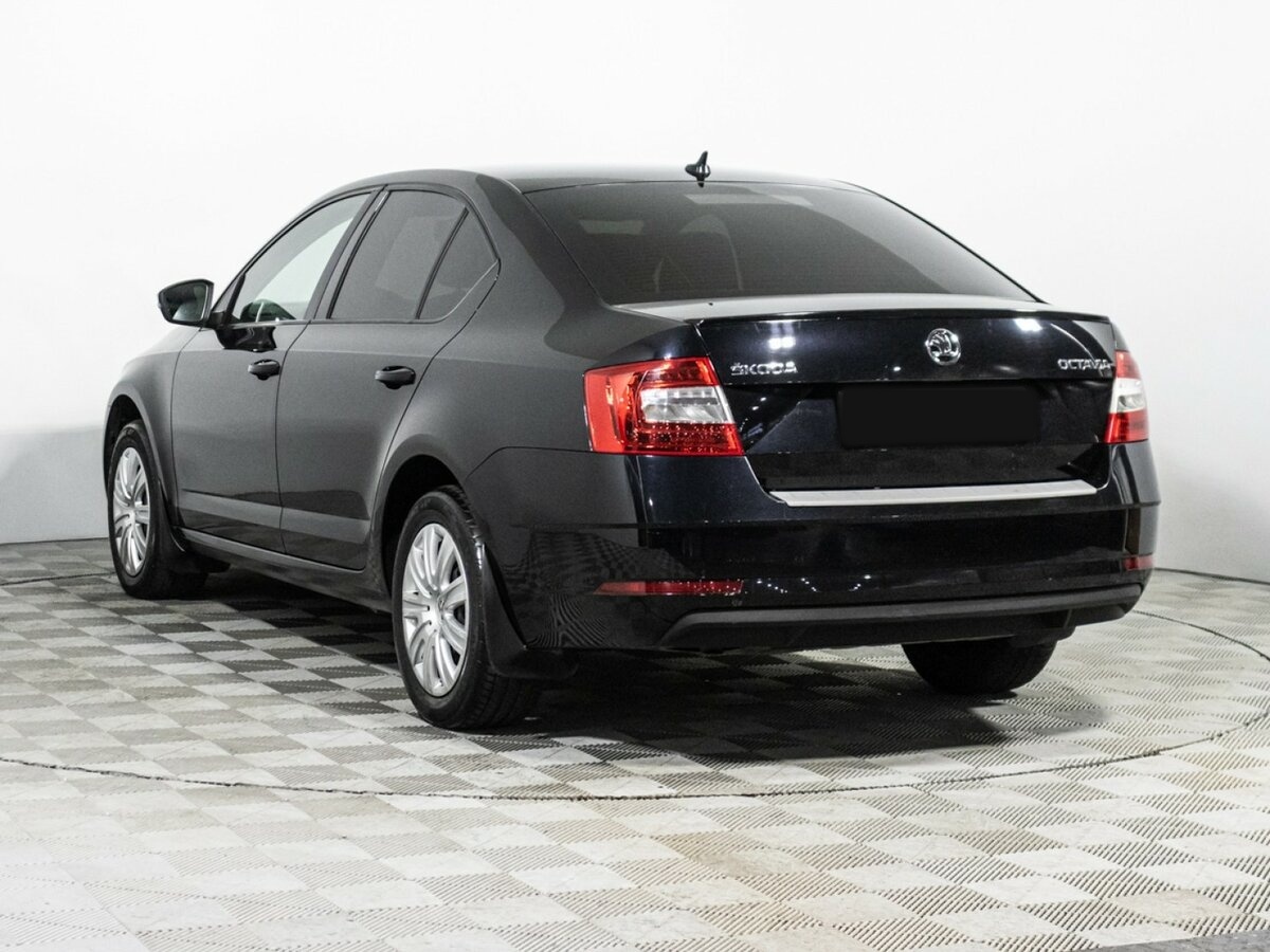 Skoda Octavia с пробегом — 2018 год. Фото: #6