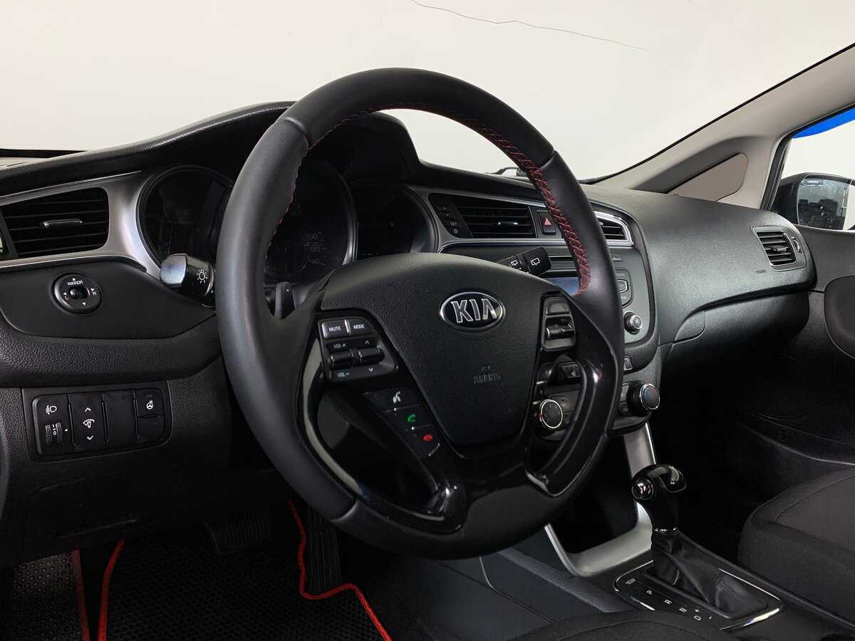 Kia Ceed с пробегом — 2016 год. Фото: #9
