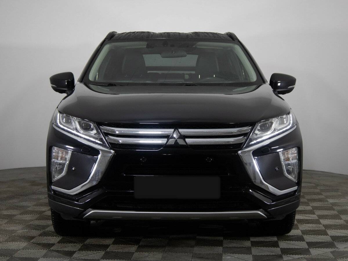 Mitsubishi Eclipse Cross с пробегом — 2019 год. Фото: #1