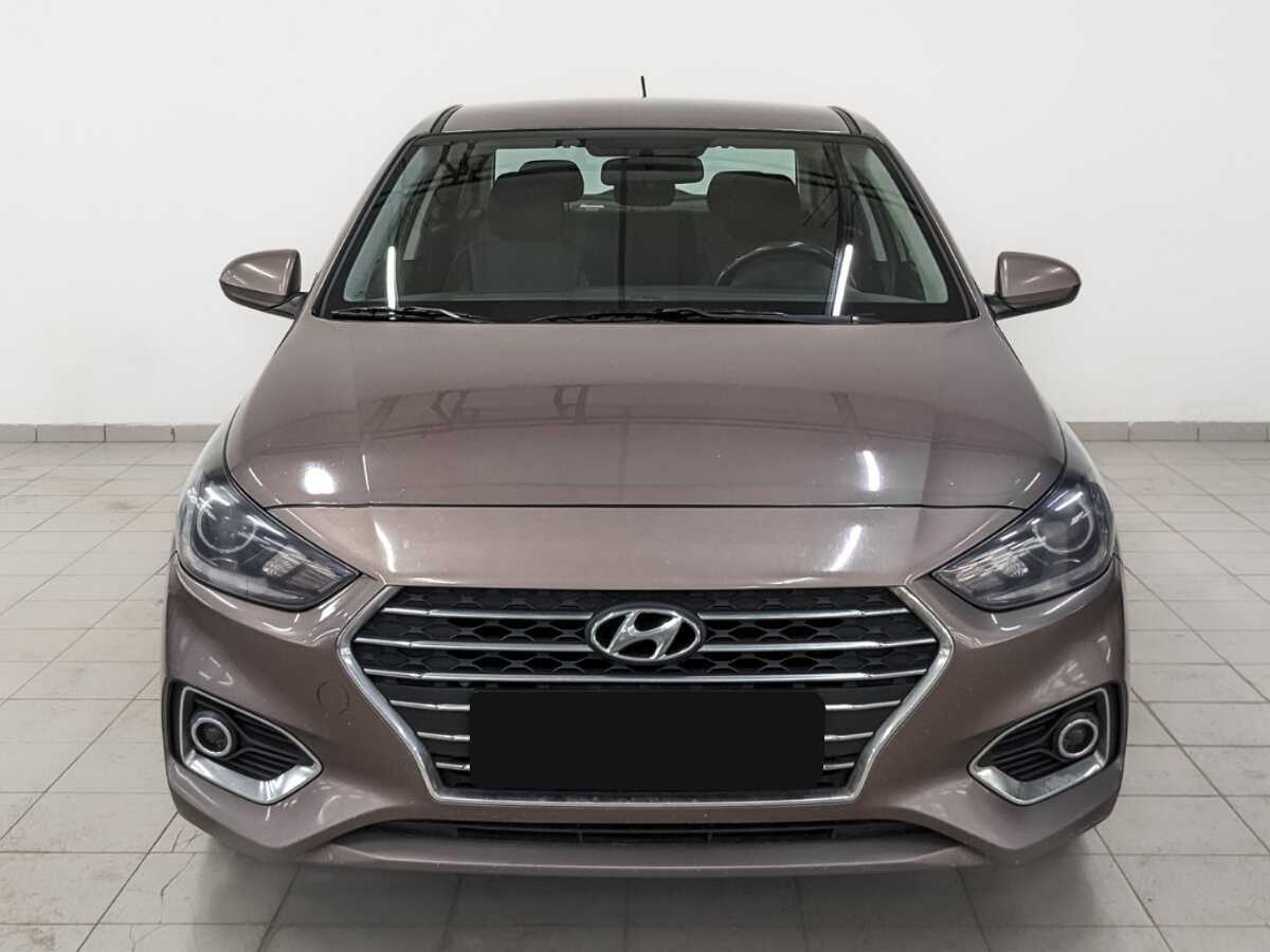Hyundai Solaris с пробегом — 2018 год. Фото: #1