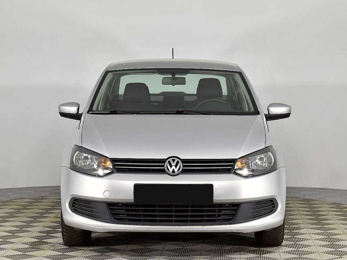 Volkswagen Polo с пробегом — 2014 год. Фото: #2