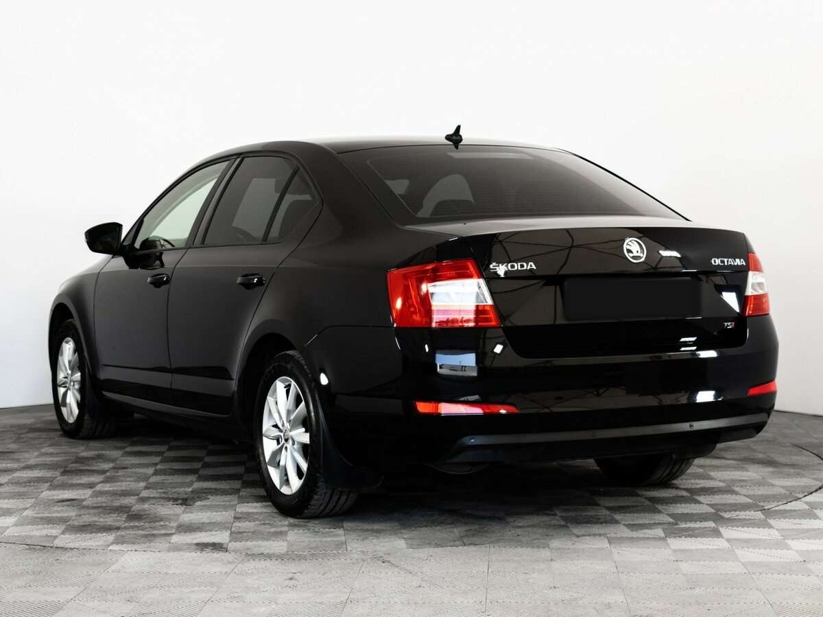 Skoda Octavia с пробегом — 2013 год. Фото: #6